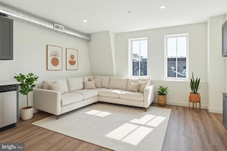 610 S 6th St Unit 4B, Philadelphia, PA 19147