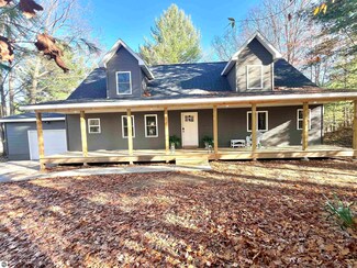2757 Fashion Ave, Interlochen, MI 49643
