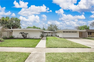 443 Barracuda Place, Corpus Christi, TX 78411