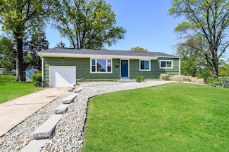 8229 General Sherman Ct, Saint Louis, MO 63123