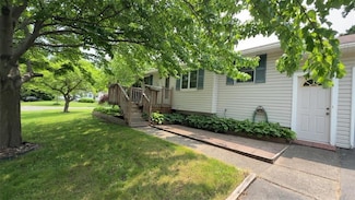 153 Carlisle St, Rochester, NY 14615