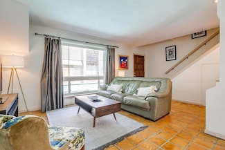 2710 Douglas Ave Unit 114B, Dallas, TX 75219