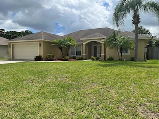 3718 SW Masilunas St, Port Saint Lucie, FL 34953