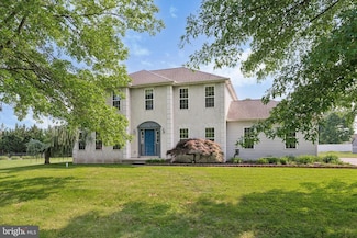 104 Berkshire Ln, Royersford, PA 19468