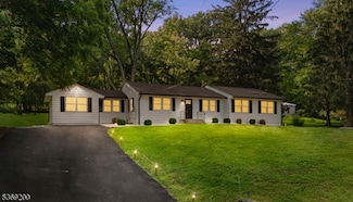 20 Little Philadelphia Rd, Washington, NJ 07882