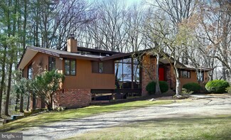 709 Springloch Rd, Silver Spring, MD 20904