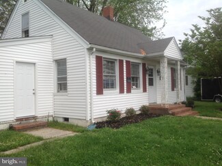 203 N 8th St, Delmar, DE 19940
