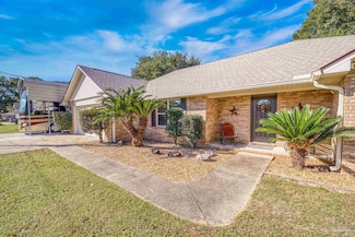 405 Twin Bay Dr, Pensacola, FL 32534