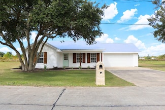 239 E 26th Place, Larose, LA 70373