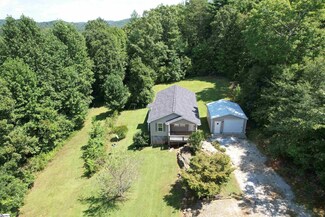 441 Freeman Bridge Rd, Marietta, SC 29661