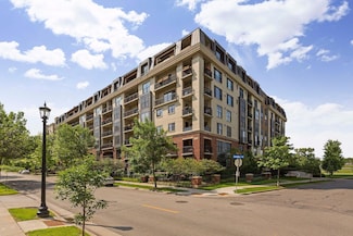 317 Groveland Ave Unit 514, Minneapolis, MN 55403