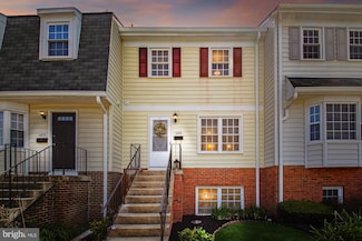 1669 Ridgely Ct, Crofton, MD 21114
