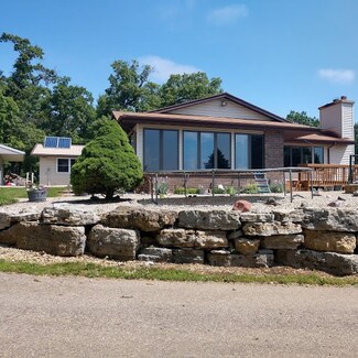 1734 N Knutson Rd, Brodhead, WI 53520