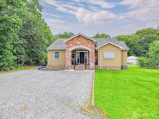 48 Brookside Ave, Old Bridge, NJ 08857