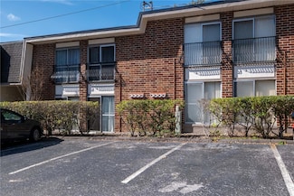 1700 SW 16th Ct Unit H23, Gainesville, FL 32608