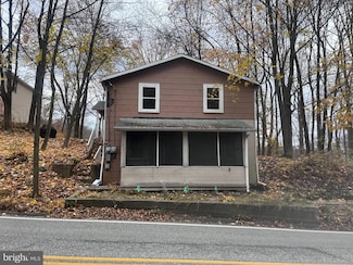 239 Union Ave, Bloomingdale, NJ 07403
