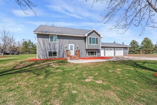5526 Prairie Grass Dr, Sartell, MN 56377