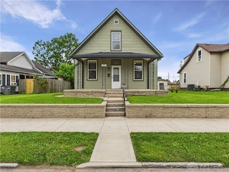 808 S Crawford St, Troy, OH 45373