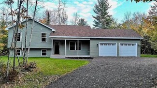 18 Huntington Hill Rd, Litchfield, ME 04350