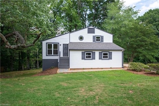 6025 Timberwood Trail, Kernersville, NC 27284