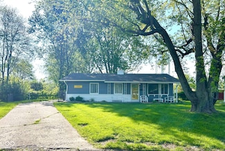 503 Elmhurst Place, Whiteland, IN 46184