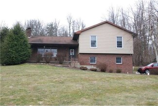 1024 Sportsman Rd, Robesonia, PA 19551