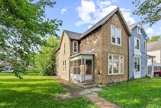 636 W Creighton Ave, Fort Wayne, IN 46807