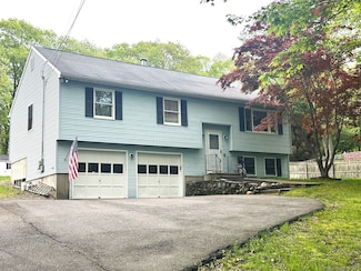 37 Crofut Rd, Naugatuck, CT 06770