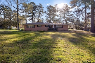 240 Wightman Ln, Rusk, TX 75785