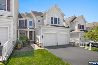 3 Congressional Ln Unit 1305, Totowa, NJ 07512