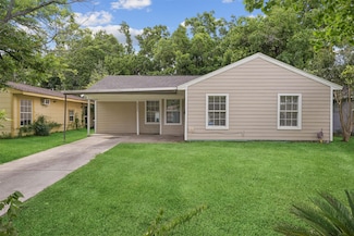 2323 Marshall St, Pasadena, TX 77506
