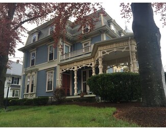 35 Forest St Unit 4, Medford, MA 02155