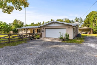 7251 NW 40th St, Chiefland, FL 32626