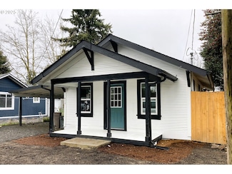 413 Rosewood St, Kelso, WA 98626