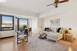 6363 Christie Ave Unit 312, Emeryville, CA 94608