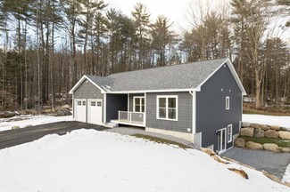 17 Fairgrounds Rd, Bradford, NH 03221