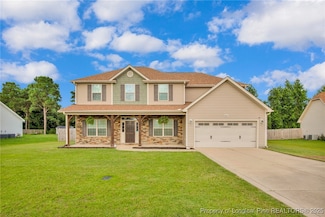 809 Pecan Grove Loop, Hope Mills, NC 28348