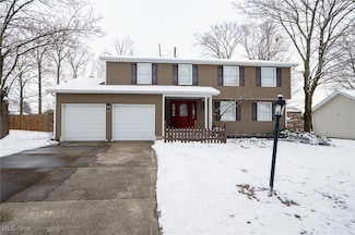 3121 Meanderwood Dr, Canfield, OH 44406