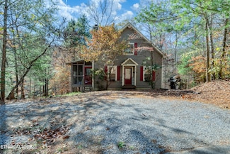 516 Clearwater Cir, Townsend, TN 37882