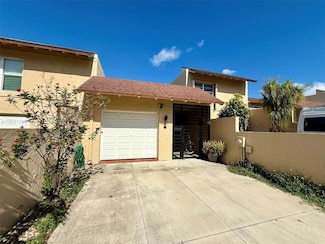 8522 SW 103rd Ave, Miami, FL 33173
