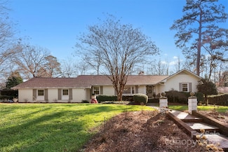 946 Scotch Dr, Gastonia, NC 28054