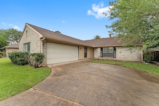 22722 Hawkwood Dr, Spring, TX 77373