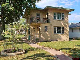 608 S German St, New Ulm, MN 56073