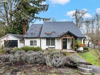 18350 Lower Midhill Dr, West Linn, OR 97068