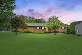 2580 Applewood Ln NE, Lancaster, OH 43130