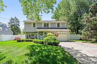 64 Locust Ave, Fanwood, NJ 07023