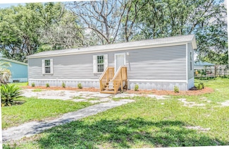 406 Sycamore Dr, MacClenny, FL 32063