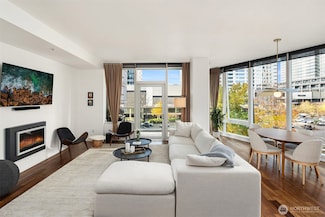 500 106th Ave NE Unit 501, Bellevue, WA 98004