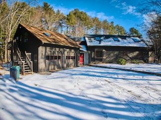 166 Old Webster Rd, Lewiston, ME 04240