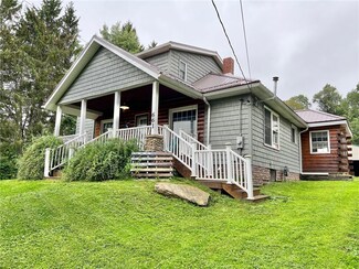 661 W Smith St, Corry, PA 16407